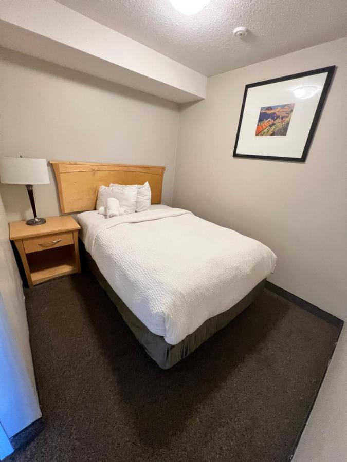 Thriftlodge Saskatoon Esterno foto