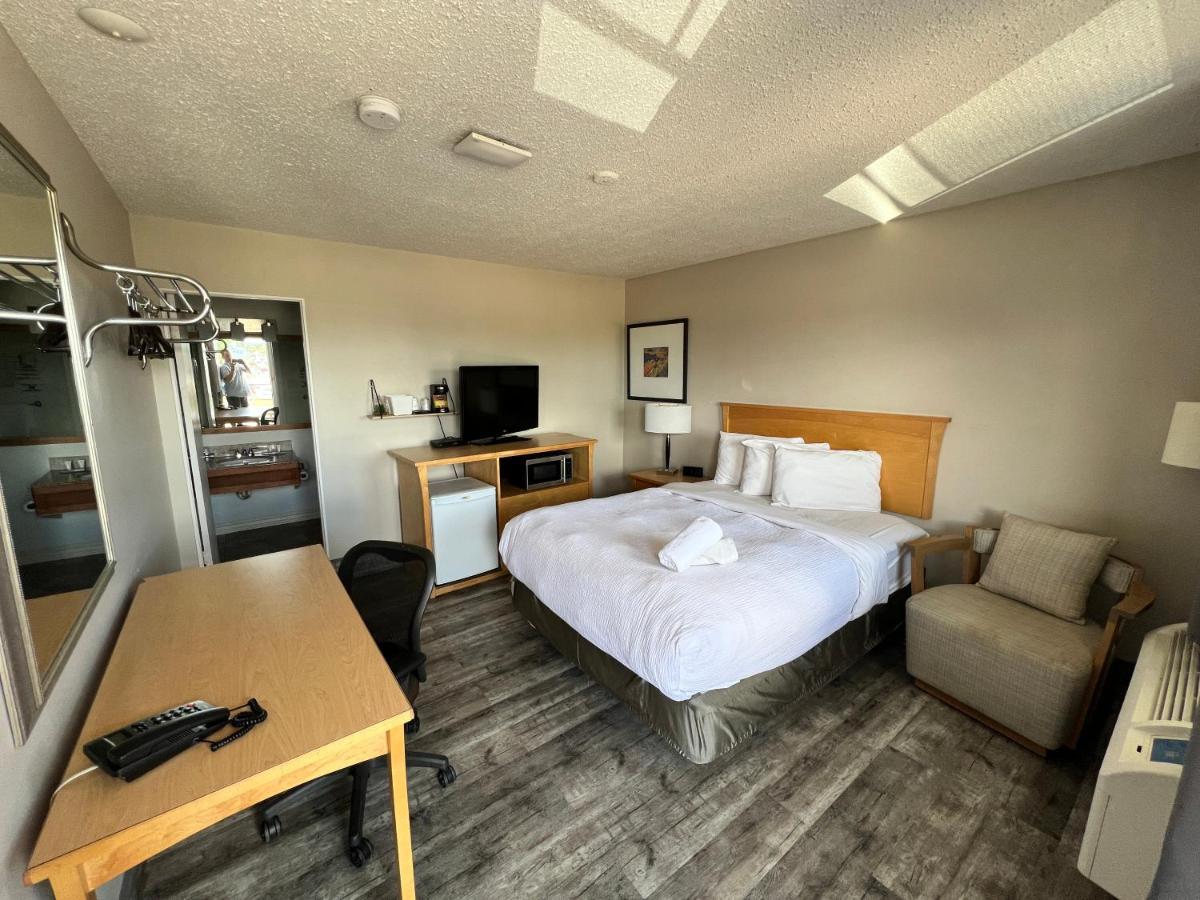 Thriftlodge Saskatoon Esterno foto