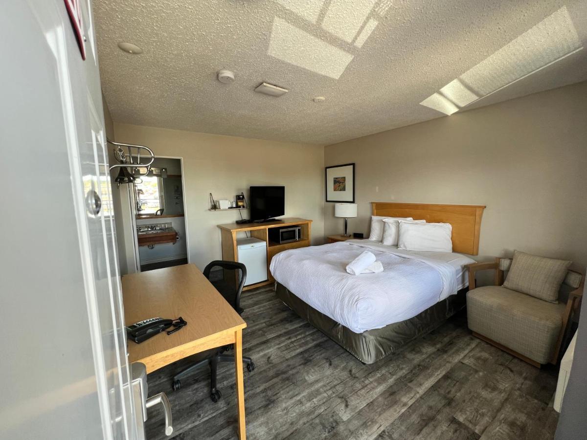 Thriftlodge Saskatoon Esterno foto