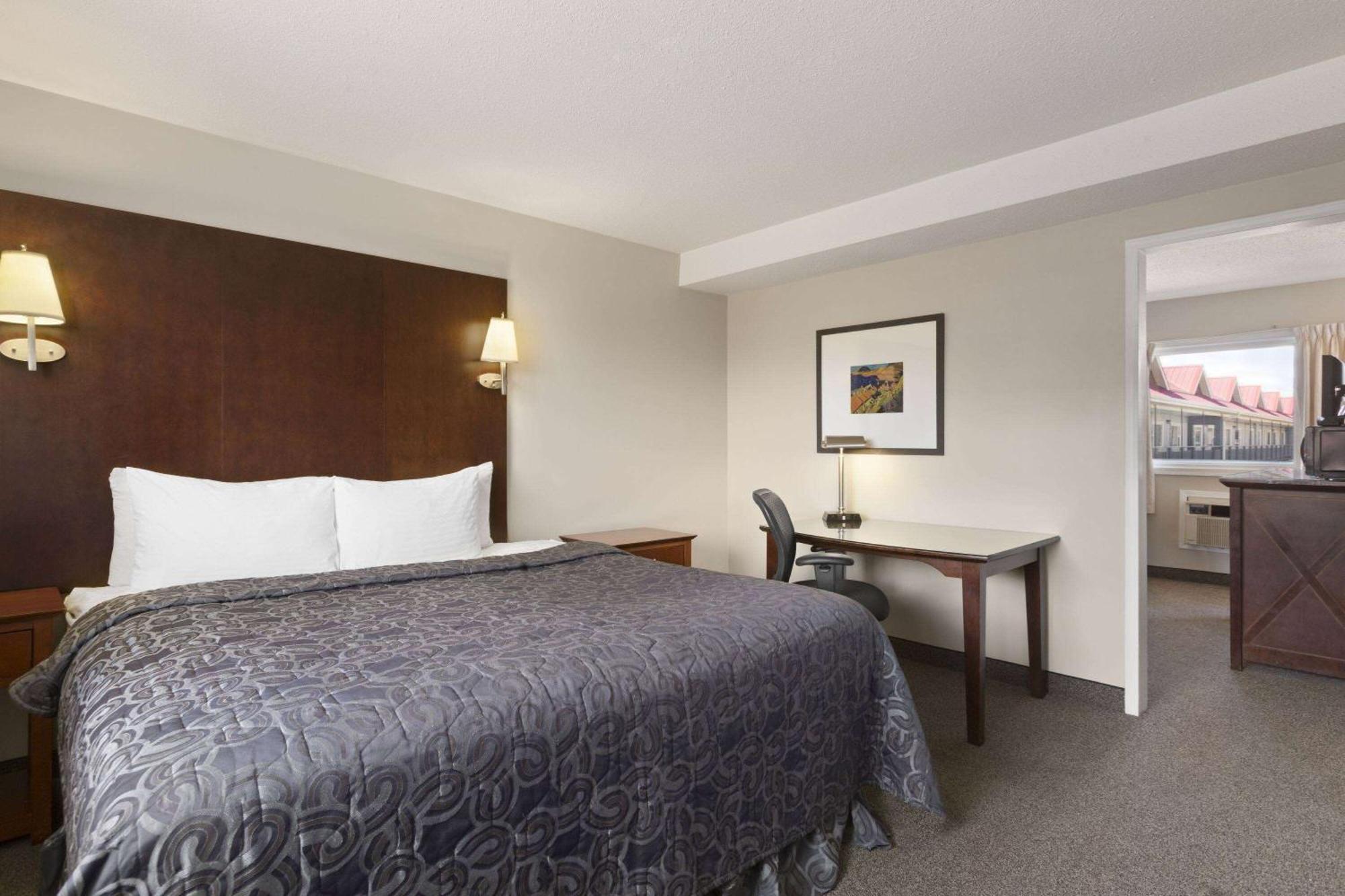 Thriftlodge Saskatoon Esterno foto